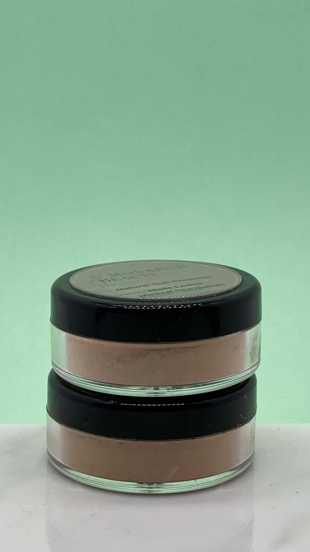 Loose mineral foundation